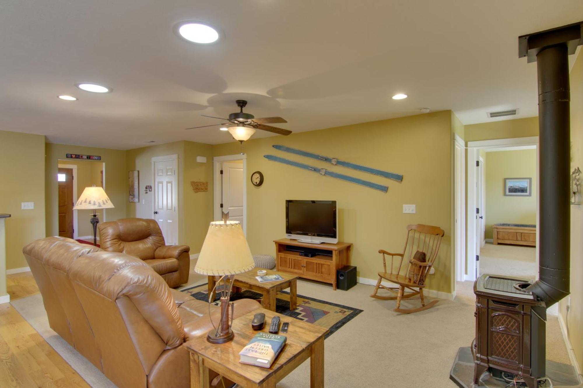 Bozeman Condo With Grill About 2 Mi To Hot Springs! Exterior photo